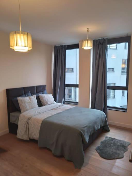 بروكسل Beautiful 2Br/2Bar Apartement In European District المظهر الخارجي الصورة